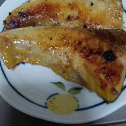 ブリで味噌味にしたのは初めてですけどとっても美味しい！ごちそうさまです(^q^)